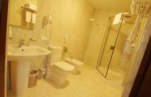 Royal Park Hotel Алматы