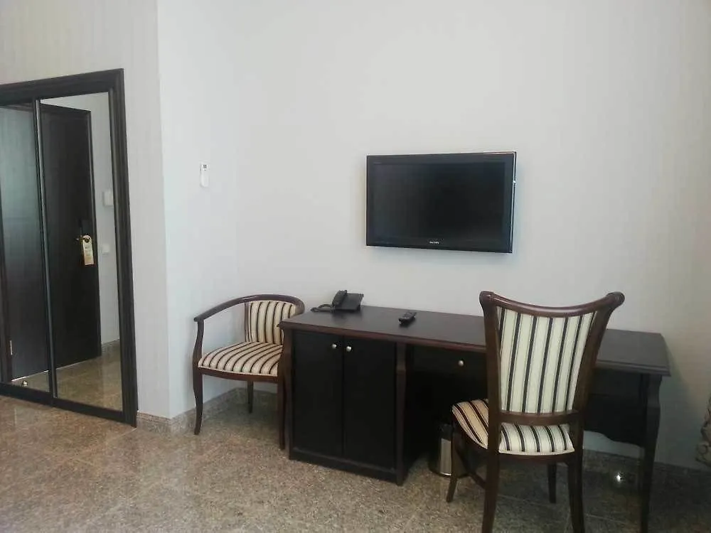 Royal Park Hotel Алматы